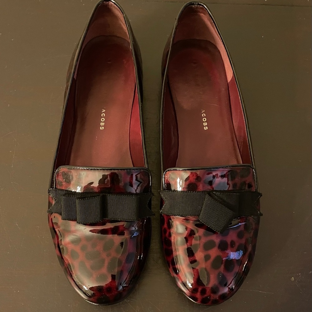 Marc by Marc Jacobs - red animal print loafer